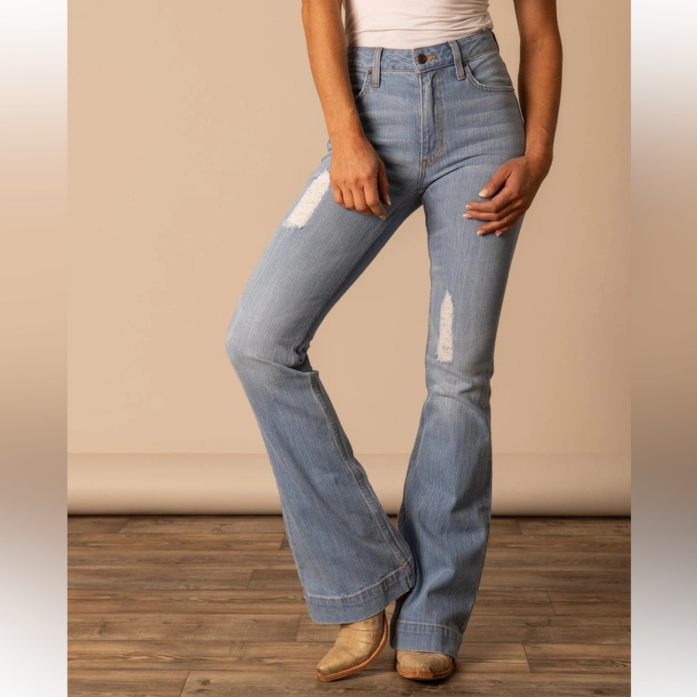 Kimes Ranch Jennifer Sugar Fade Flare Bootcut Jeans 000x34